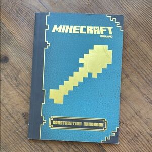 Minecraft Construction Handbook - Blue and Gold